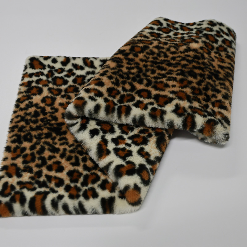 Industry Trends Highlight the Advantages of Faux Rabbit Fur in Fashion