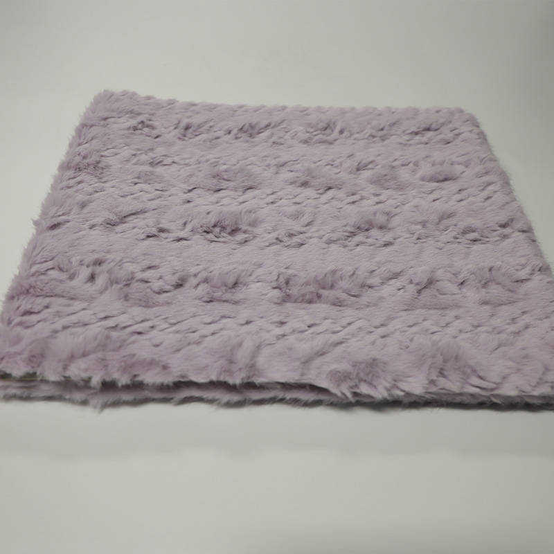 Understanding the Limitations of Faux Marten Fur in Fashion Applications