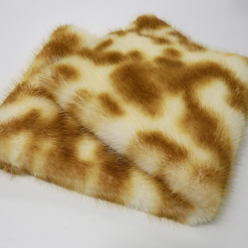 Off-white printed toka