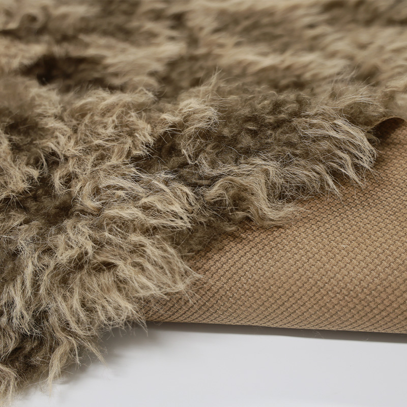 Faux Fur Brown andorra wool