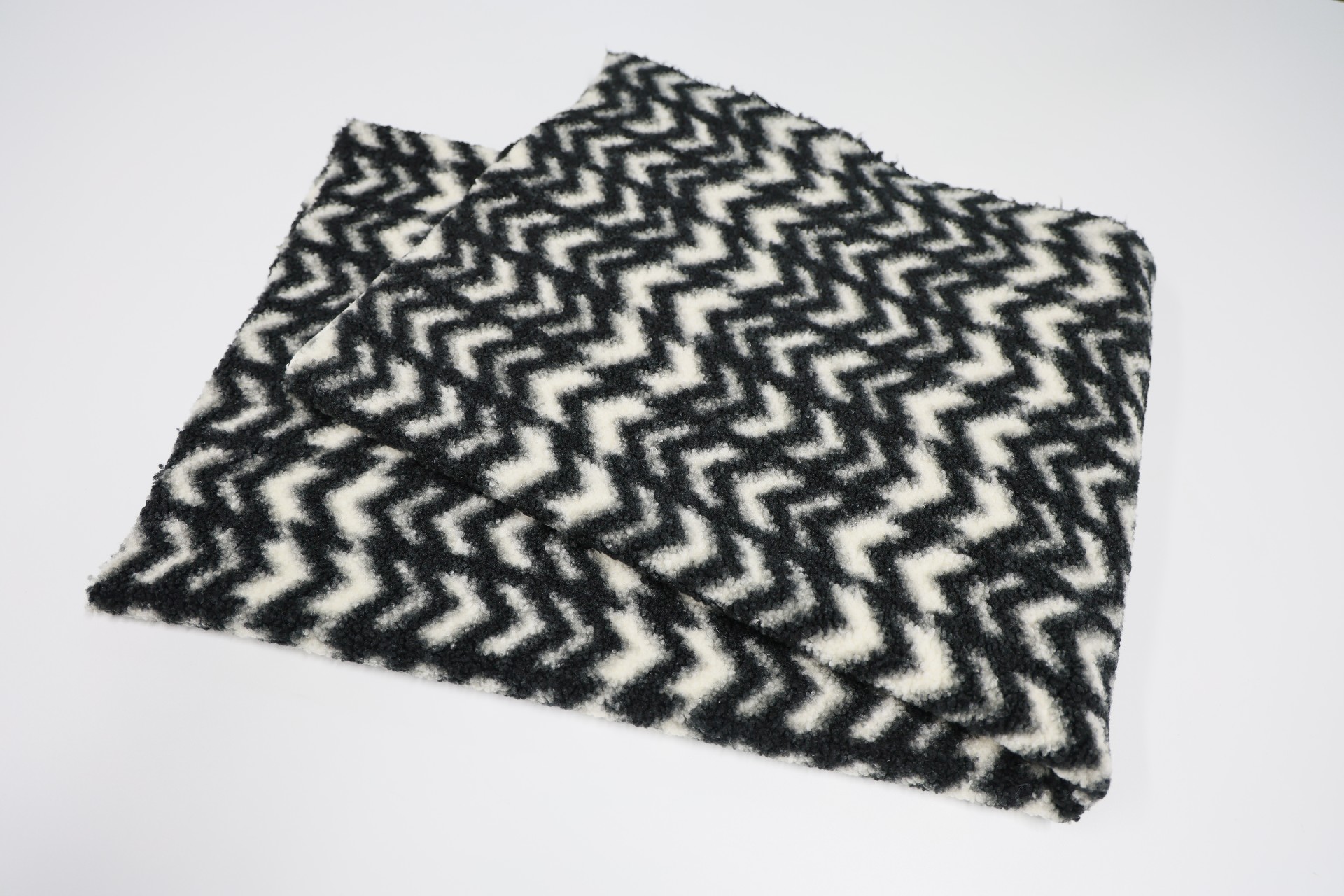 faux fur wavy grain velvet