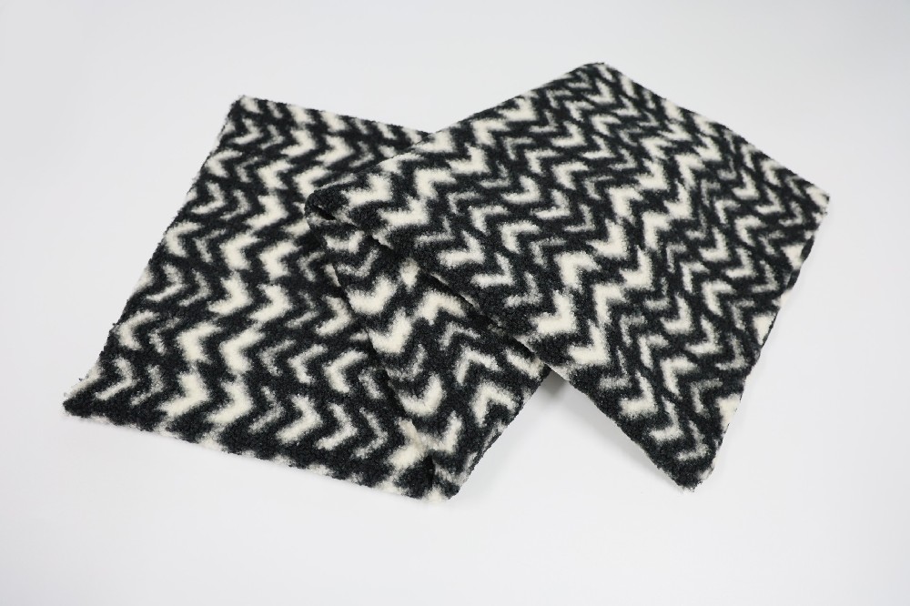 Black and white wavy grain velvet