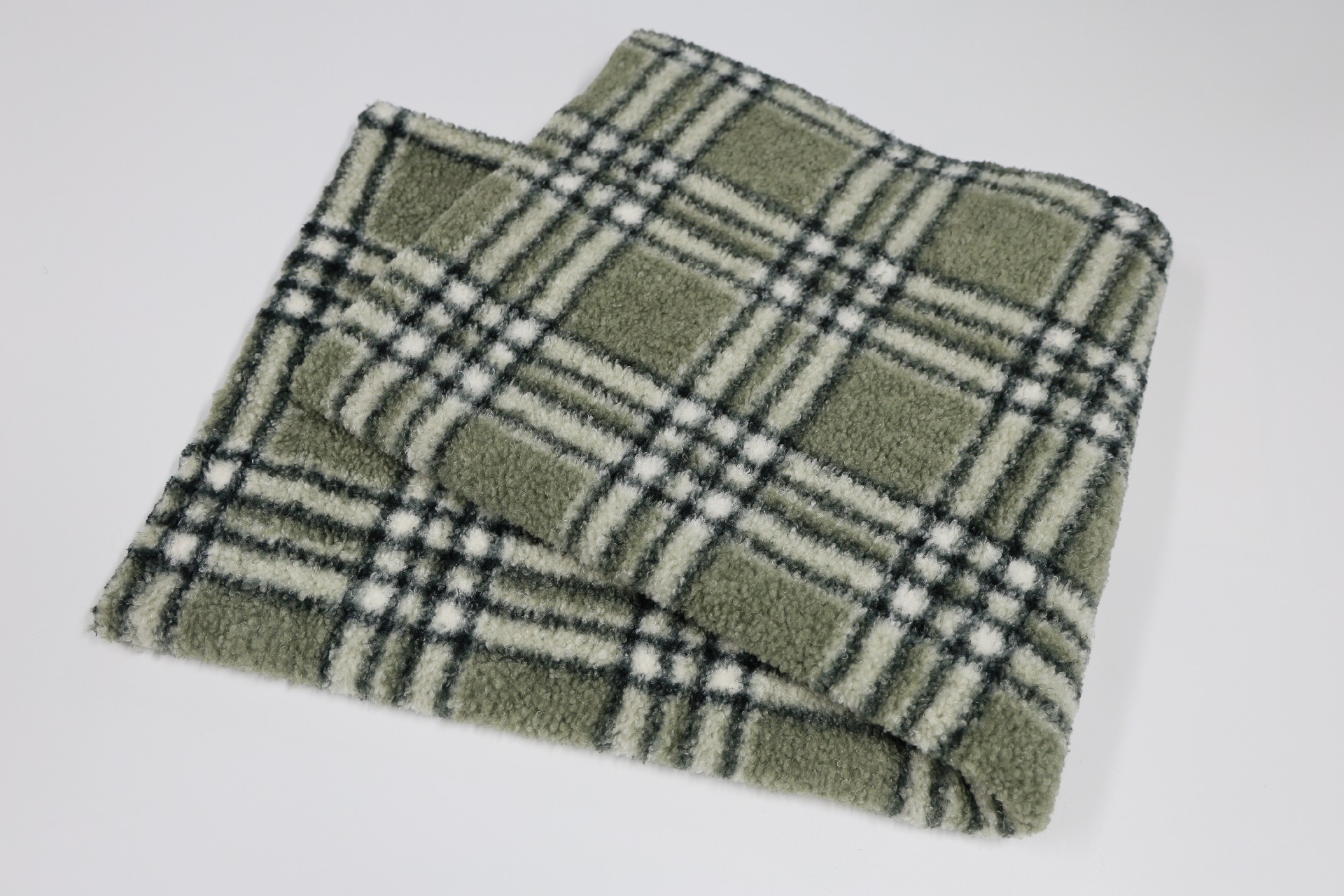 faux fur plaid small curly velvet