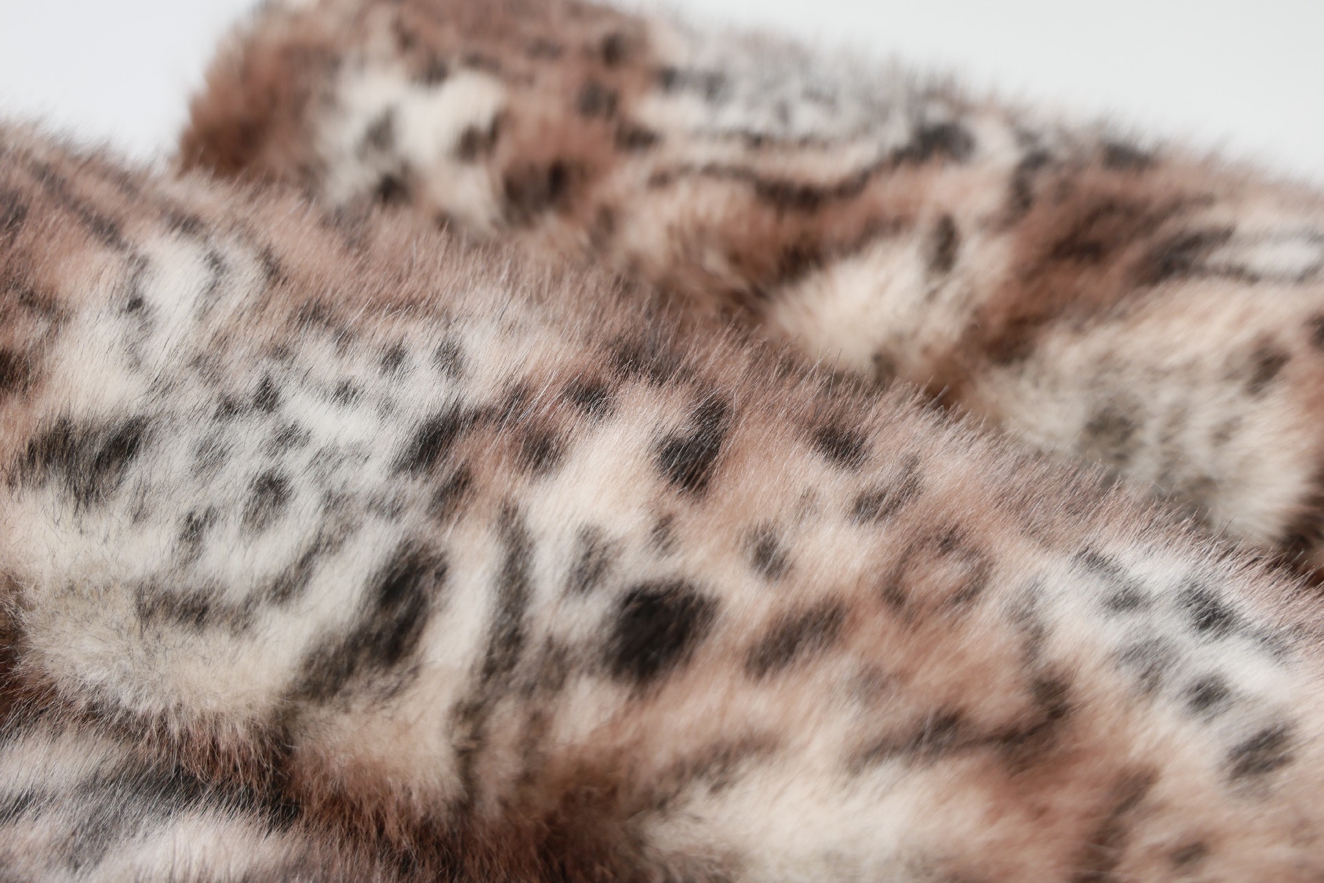 Faux fox fur Beige with Brown Tiger Print