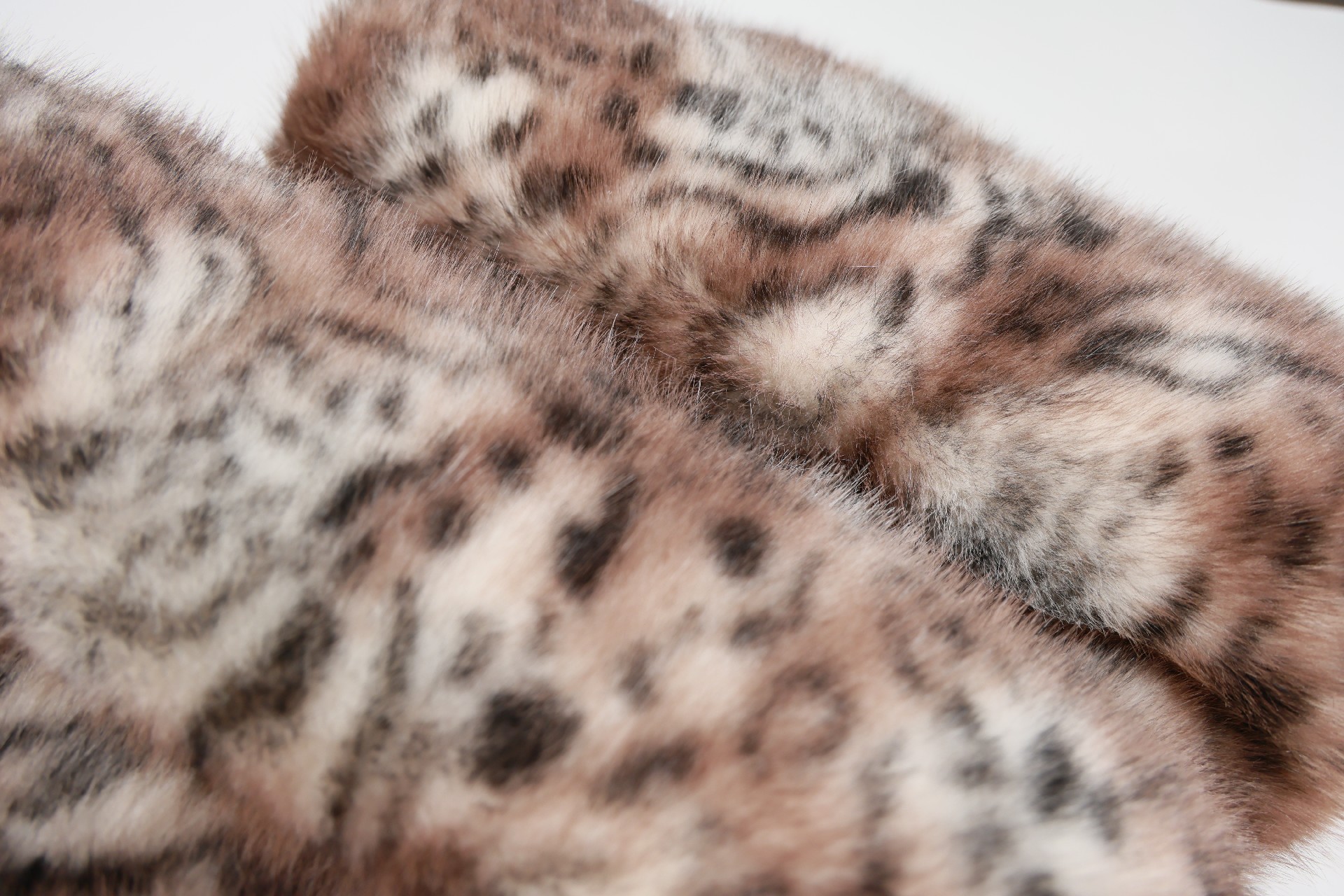 Faux fox fur Beige with Brown Tiger Print