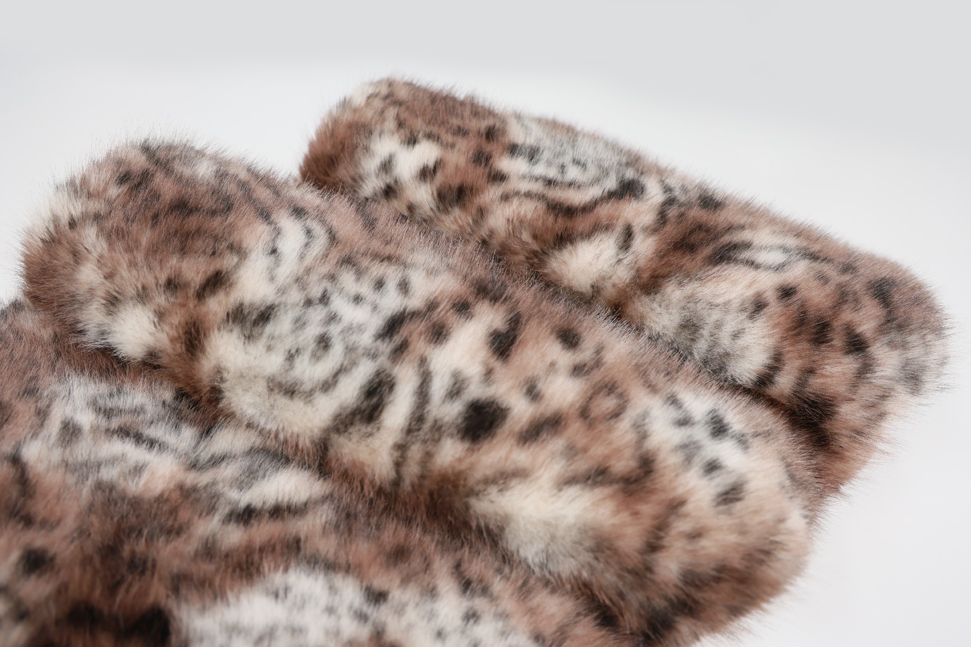 Faux fox fur Beige with Brown Tiger Print