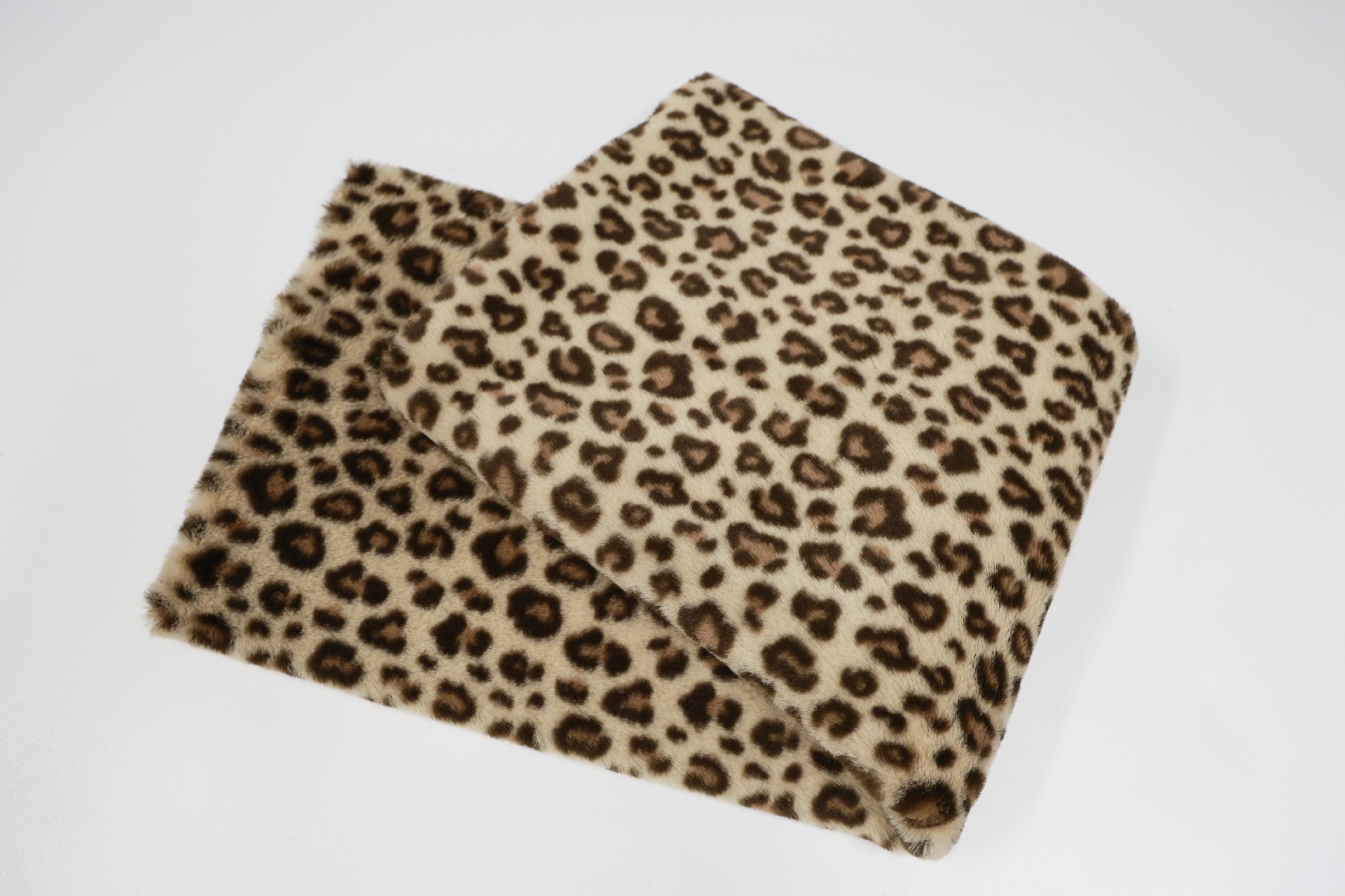 Brown 3-color printed leopard faux rabbit fur