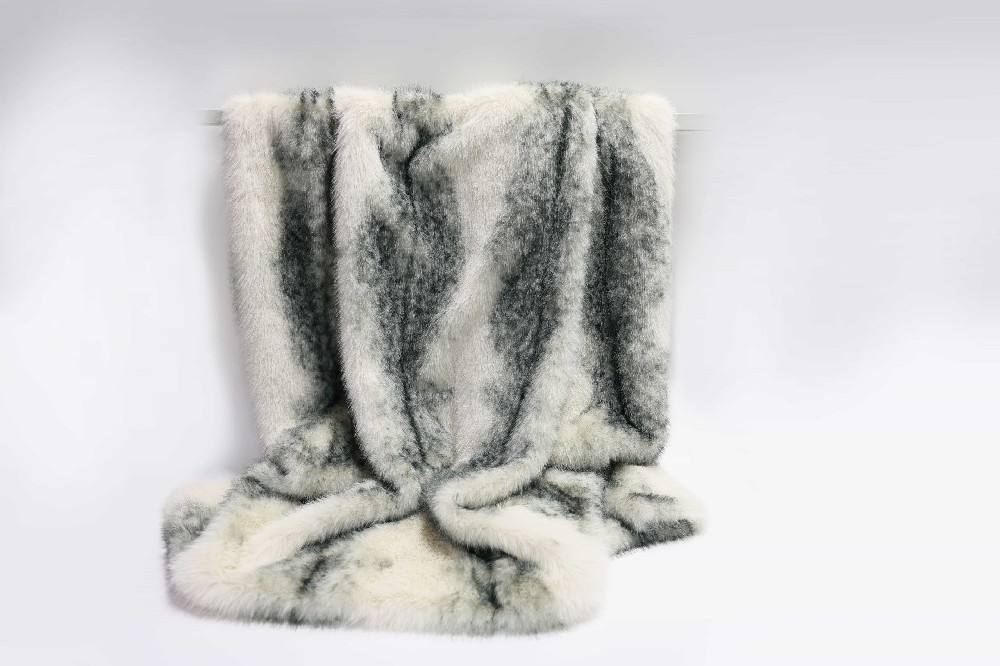 Printed Fox Fur Blankets | Ultra-soft, skin-friendly, customizable warmth