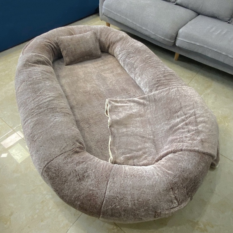faux fur dog bed.jpg