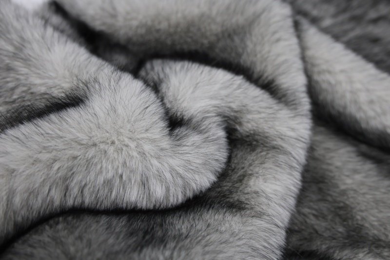 faux fur fabric manufacturer.jpg
