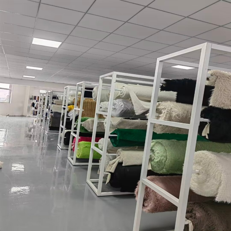 Blankets Manufacturers.jpg