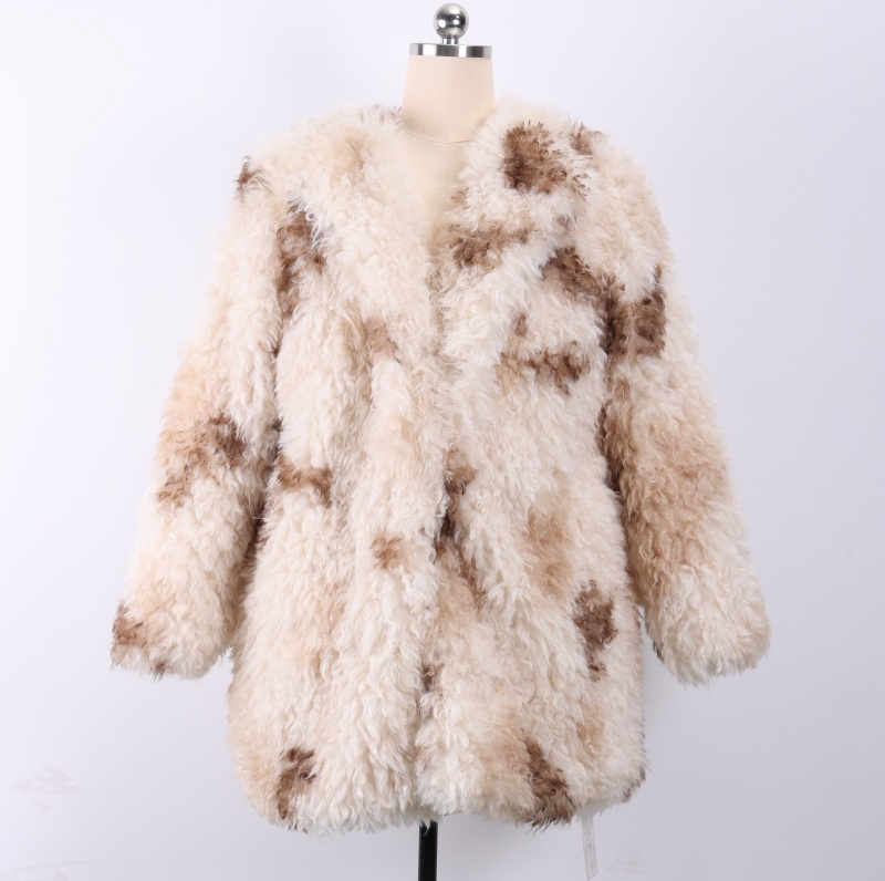 Trendy Women's Jackets & Rabbit Fur Coats: Your Fall/Winter Wardrobe Essentials