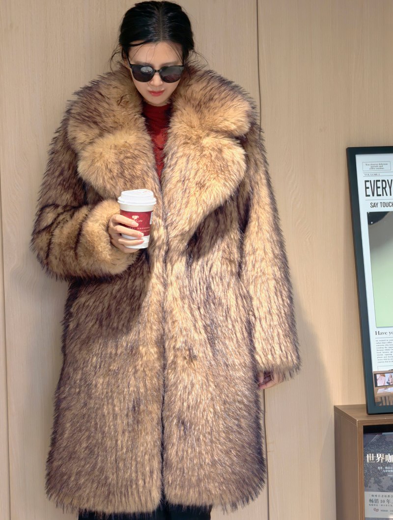 fur fox coat.jpg