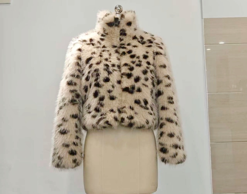 1764560270131846.jpg faux rabbit fur fabric leopard print.jpg
