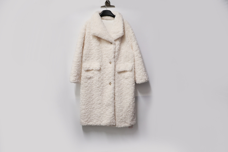 Winter Style Solved: Maxi Faux Fur Coats & Rabbit Fur Coats with Leopard Print