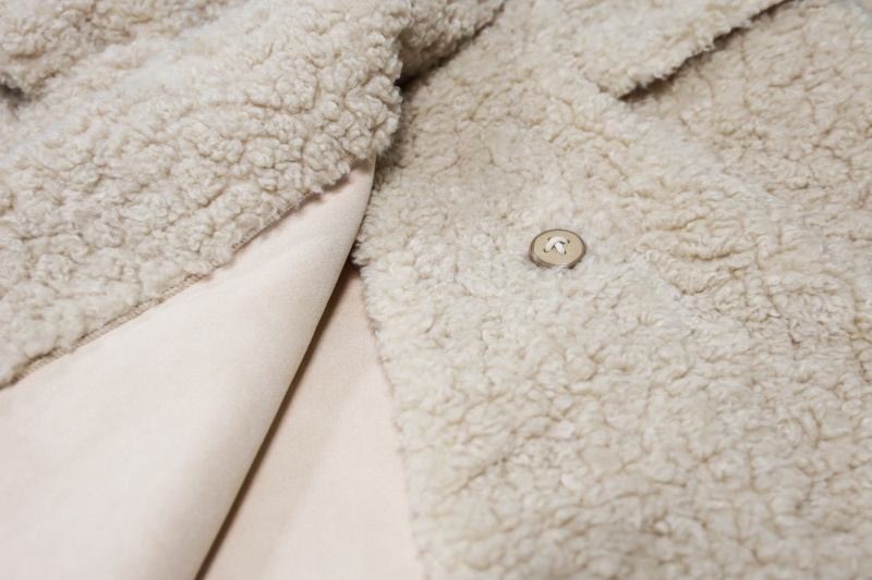 what should i look for in a good fake fur coats?