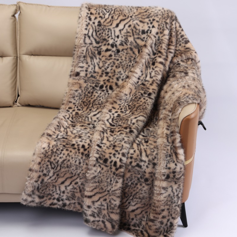 Leopard-Print Thickened Warm Blanket - Home Decor Blanket (Customizable)