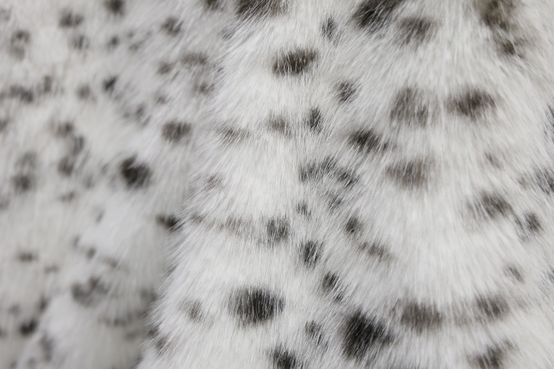 custom plush blankets.jpg