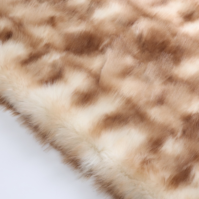 Customizable faux fur fabric—safe, durable, and eco-friendly