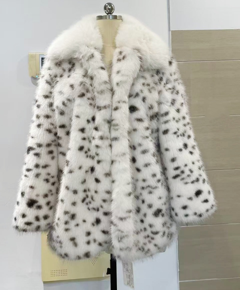 Women's Winter Jackets.jpg