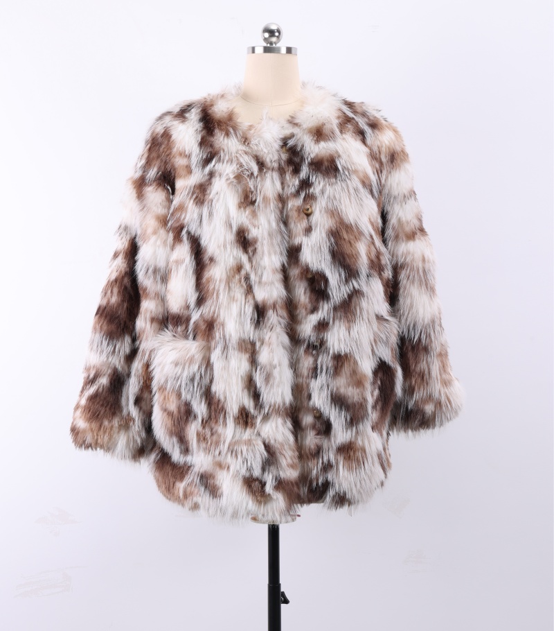 Women's Fur Coats.jpg