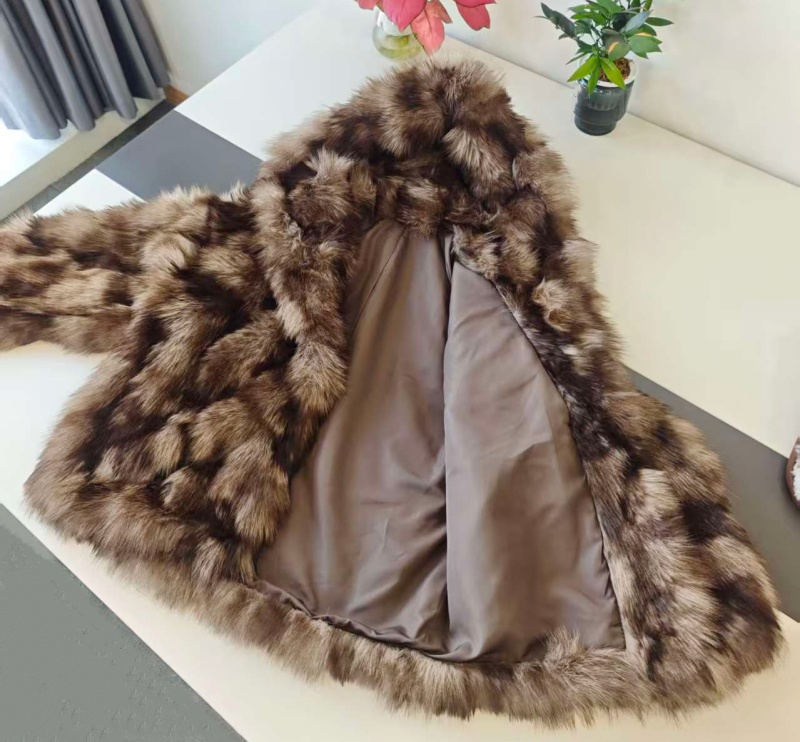 Men's Winter Coats Guide: Luxe Faux Fox Fur Coats & Casual Fox Fur Jackets