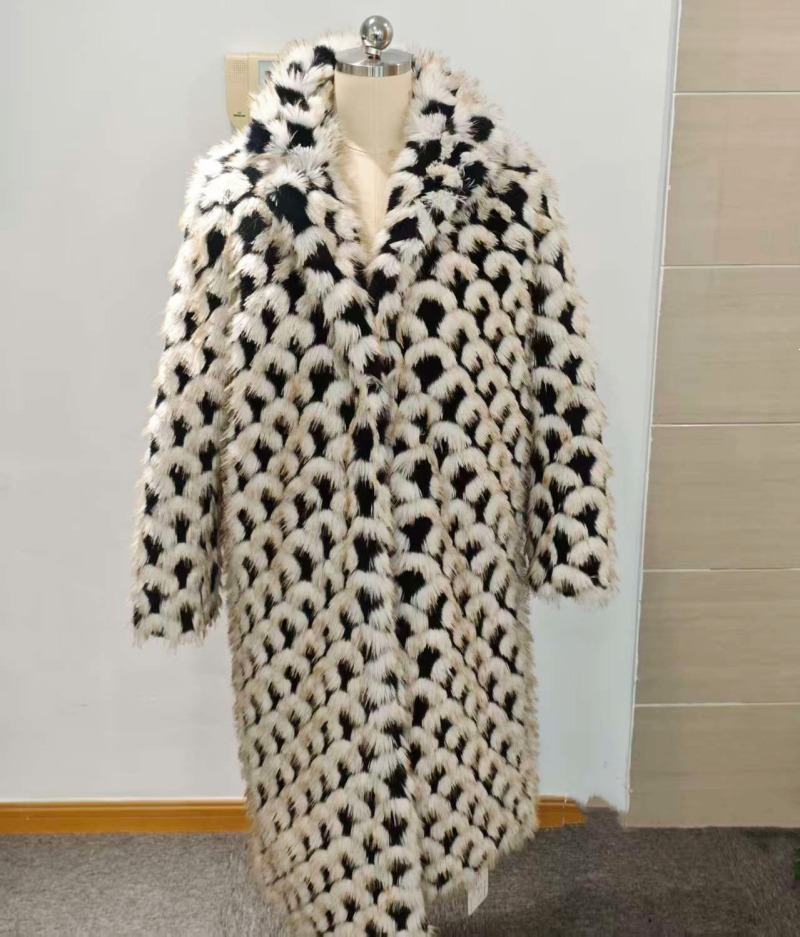 Faux Fur Coats Guide: Cozy Rabbit Fur Coat vs. Statement Long Fox Fur Coat