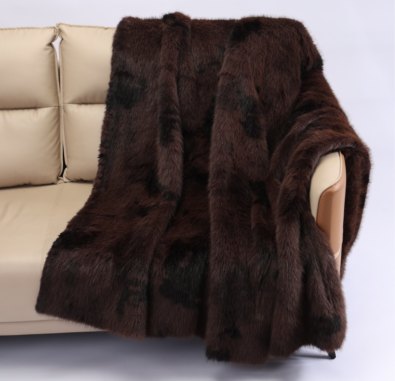 Ultimate Home Comfort: Layer Soft Plush & Luxury Faux Fur Winter Blankets