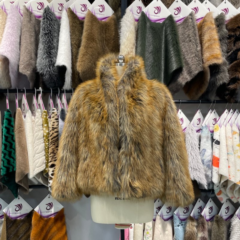 faux fur coat manufacturer.jpg