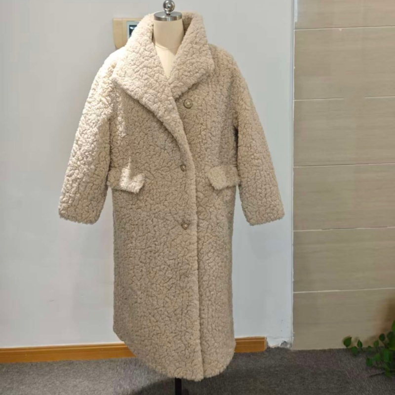 Women's Cashmere Coat.jpg
