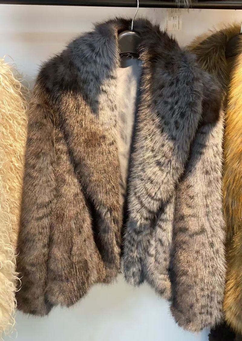 Men's Fox Fur Coat.jpg